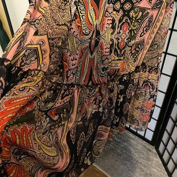 BEAUTIFUL SHEIN DRESS LIKE NEW NO TAGS - Picture 5 of 7